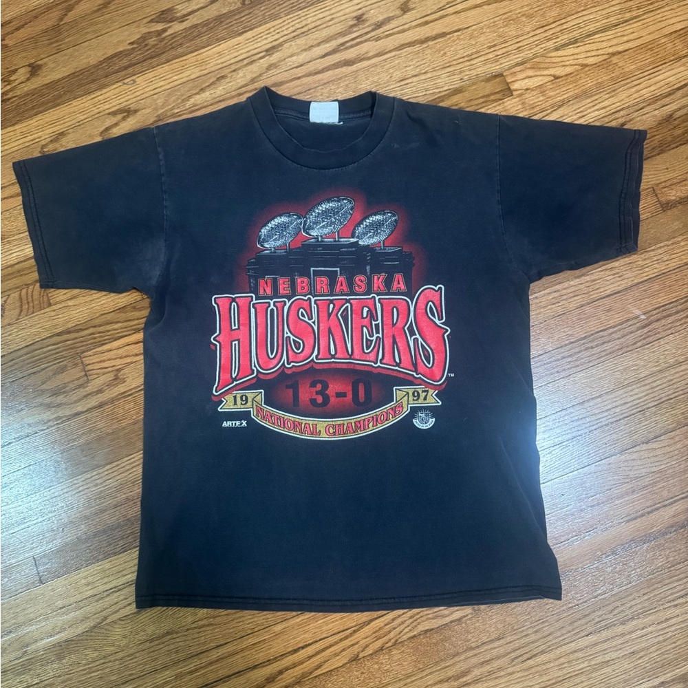 Vintage 1997 Nebraska Cornhuskers National Championship Shirt